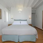 Elena Mykonos Отель