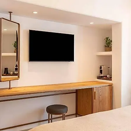 قندق إيلينا ميكونوس 3*