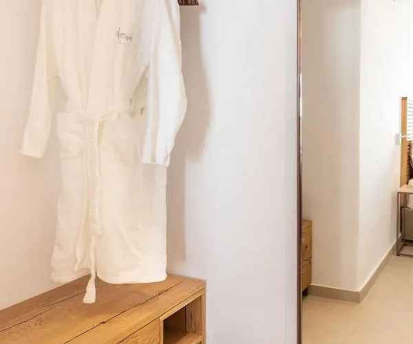 מלון Elena Mykonos 3*